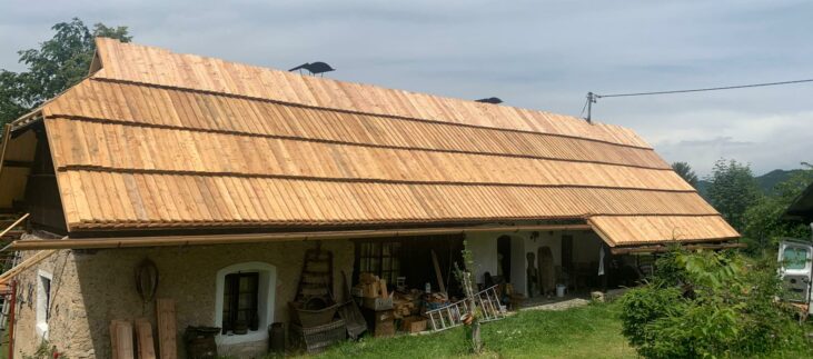 Dachdeckung mit Holzschindel